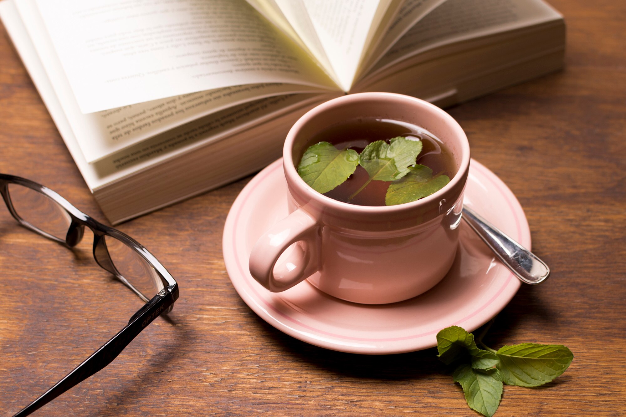 Espacio de lectura y té